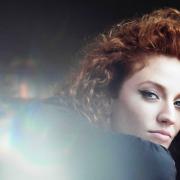 Jess Glynne will appear at Newmarket Racecourses in the summer of 2017