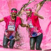 Race For Life Pretty Muddy participants
